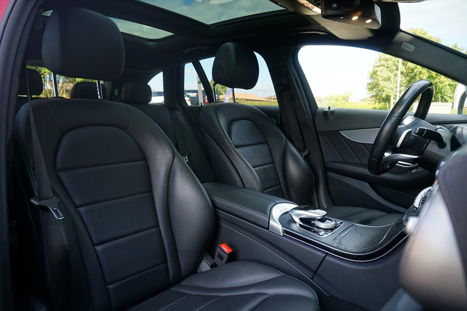 Mercedes C220 d 2,0 AMG Line stc. aut. 4Matic 5d