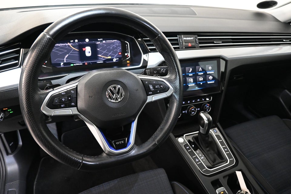 VW Passat 1,4 GTE+ Pro DSG 4d