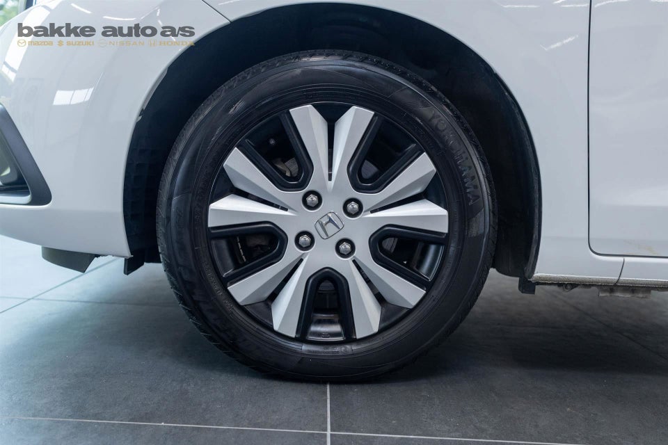 Honda Jazz 1,5 i-MMD Elegance eCVT 5d