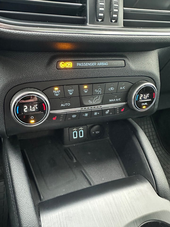 Ford Kuga 2,5 PHEV Trend CVT 5d