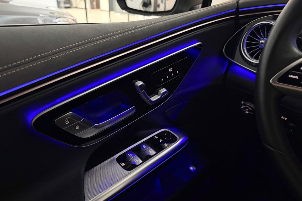 Mercedes EQE300 Avantgarde 4d