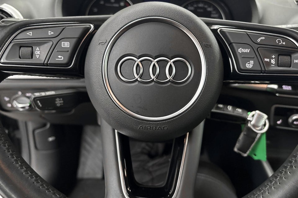 Audi A3 40 TFSi Sport Limited Sportback S-tr. 5d