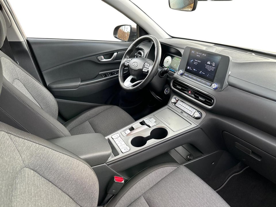 Hyundai Kona 39 EV Select 5d