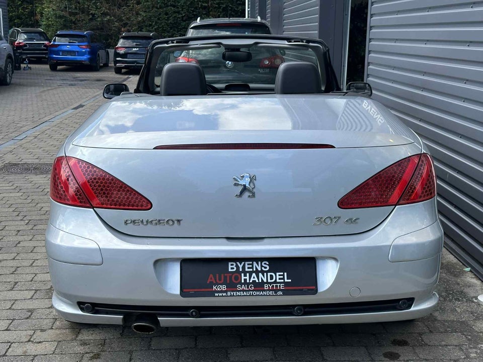 Peugeot 307 2,0 16V CC aut. 2d