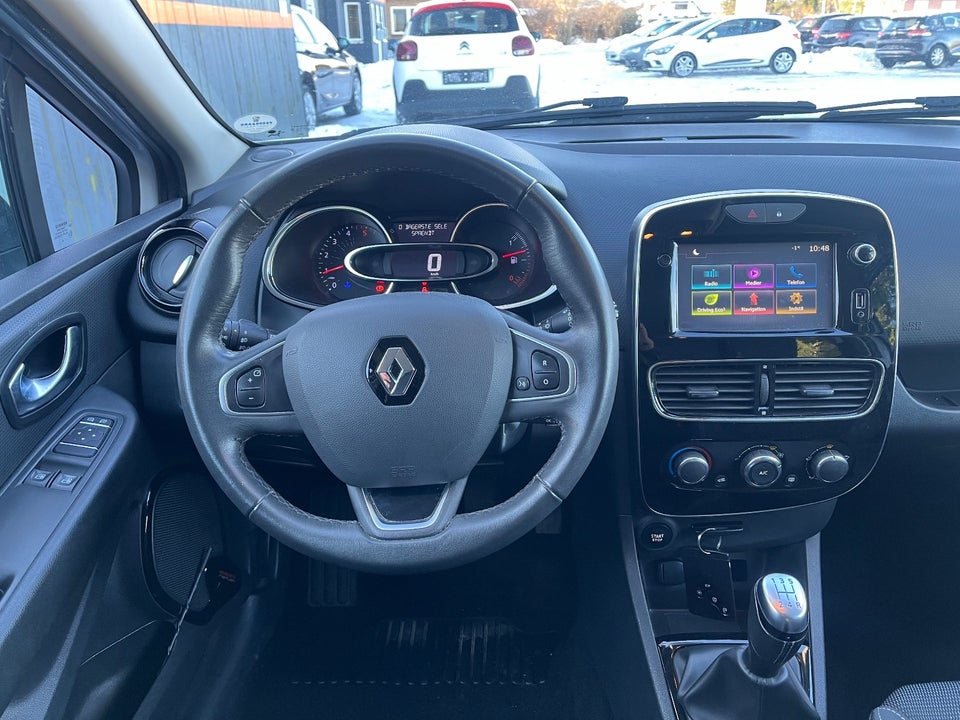 Renault Clio IV 1,5 dCi 90 Zen 5d