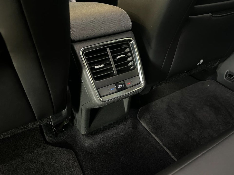 Skoda Enyaq 80 iV Loft 5d