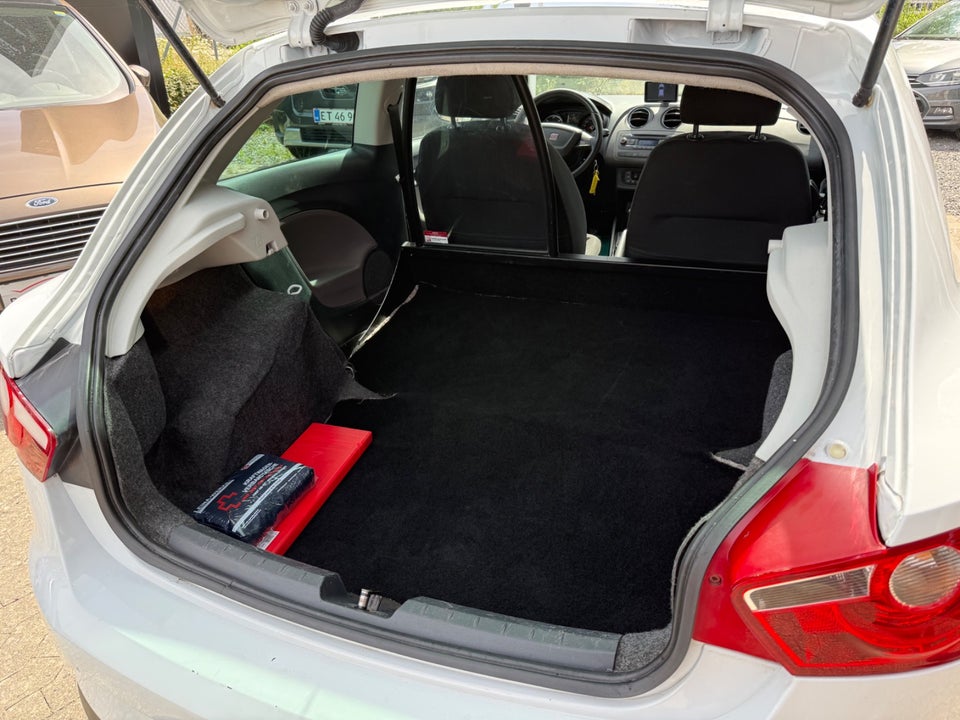 Seat Ibiza 1,2 TDi 75 Style SC eco Van 3d