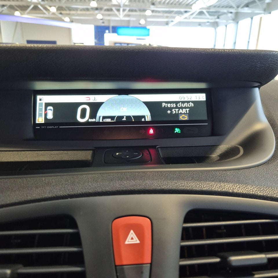 Renault Scenic II 1,9 dCi 130 Authentique 5d