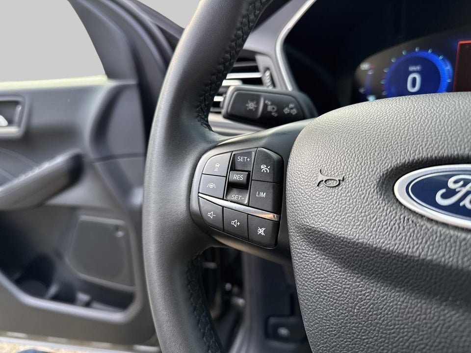 Ford Kuga 2,5 PHEV Titanium X CVT 5d