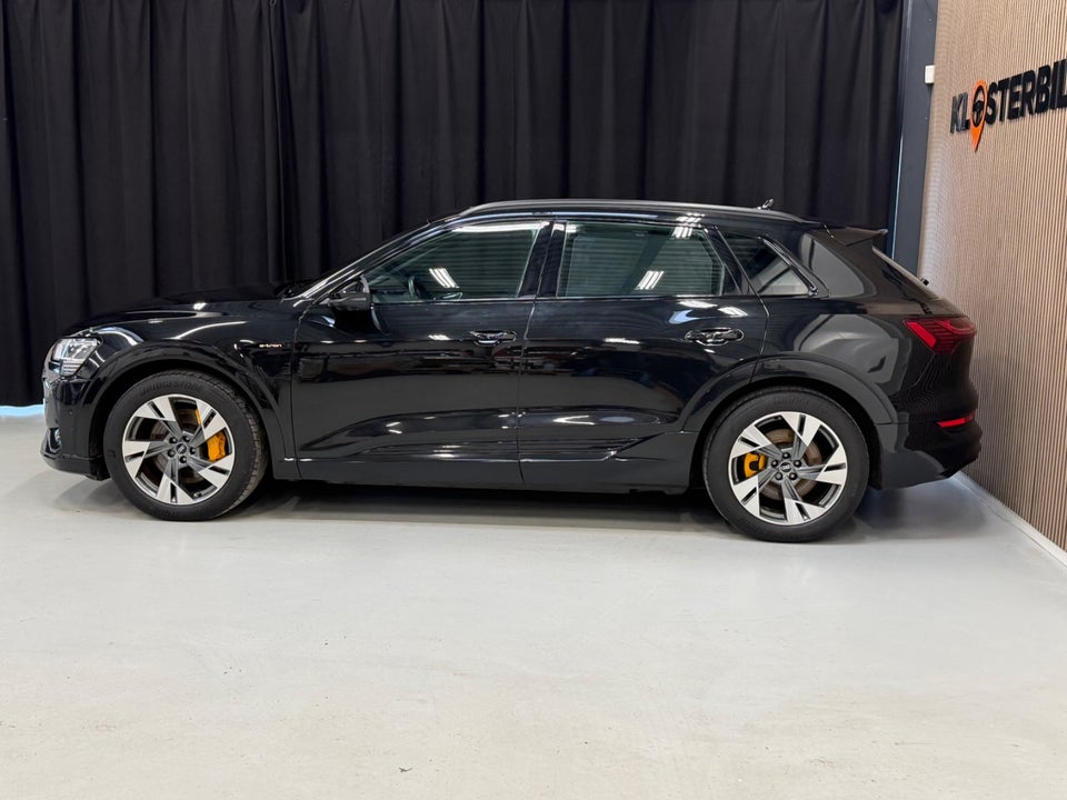 Audi e-tron 55 S-line quattro 5d