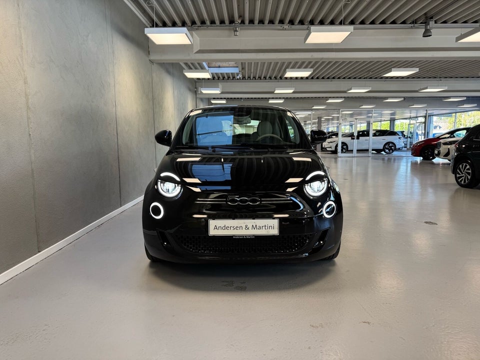Fiat 500e 42 la Prima by Bocelli 3d