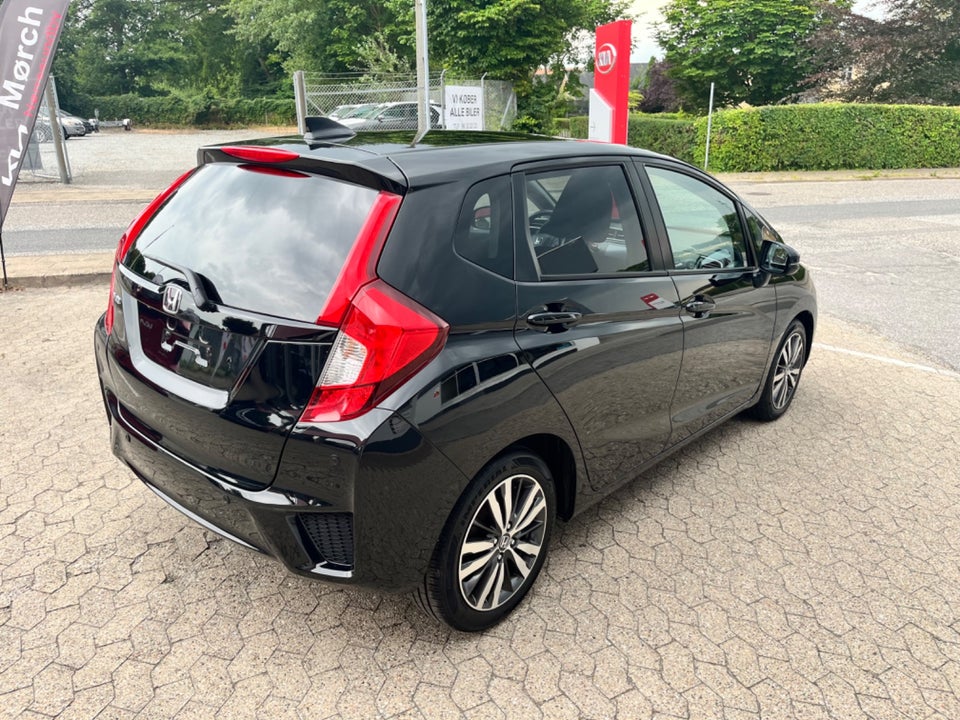 Honda Jazz 1,3 i-VTEC Elegance 5d