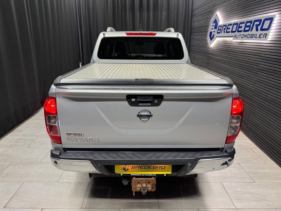 Nissan Navara 2,3 dCi 190 Db.Kab Tekna aut. 4d