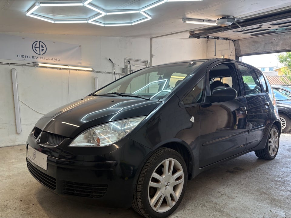 Mitsubishi Colt 1,3 Inform 5d