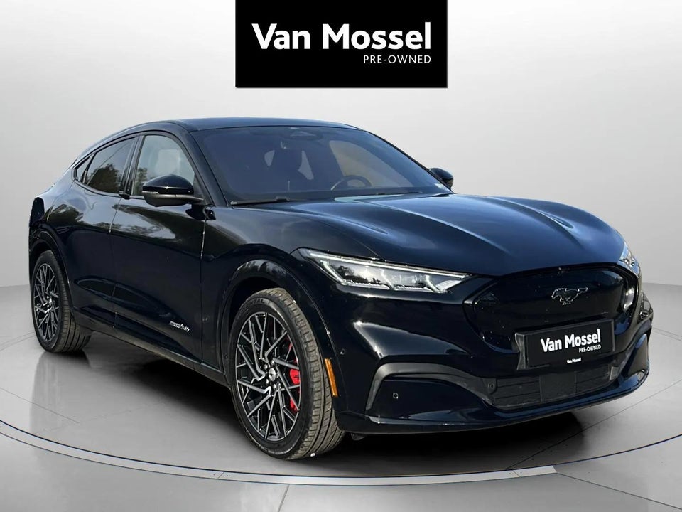 Ford Mustang Mach-E 75 Standard Range AWD 5d