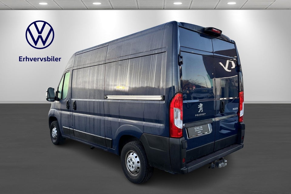 Peugeot Boxer 335 2,0 BlueHDi 130 L2H2