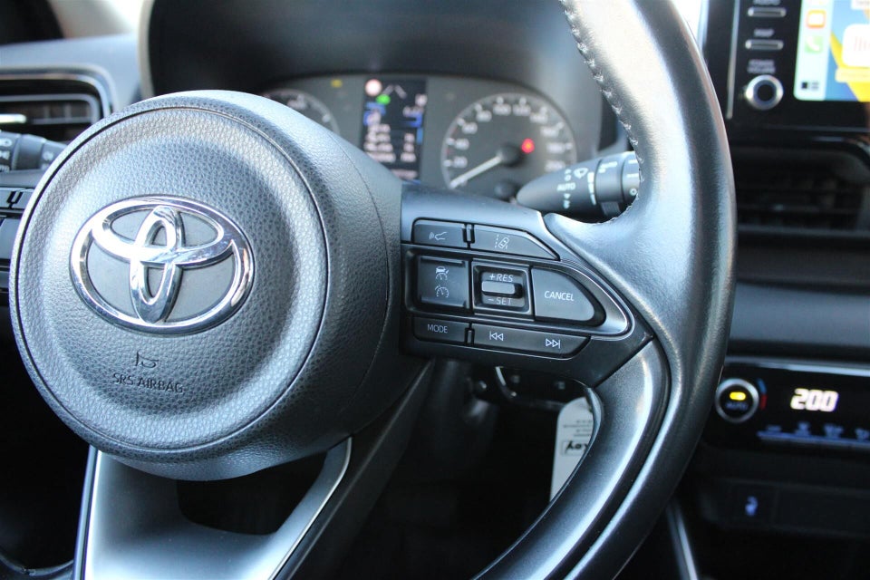 Toyota Yaris 1,5 Hybrid H3 e-CVT 5d
