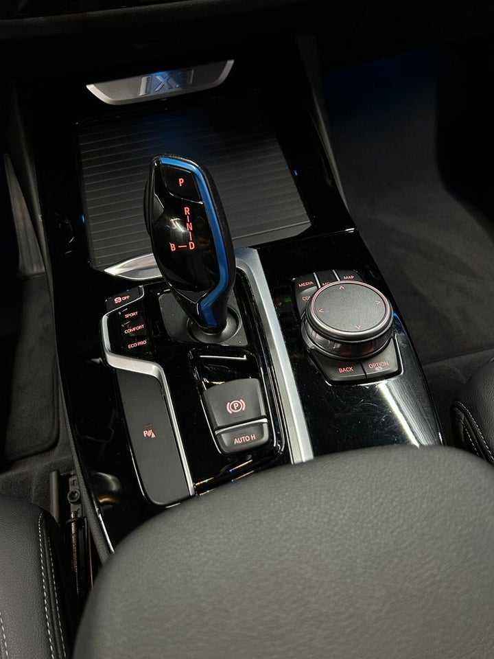 BMW iX3 Inspiring 5d