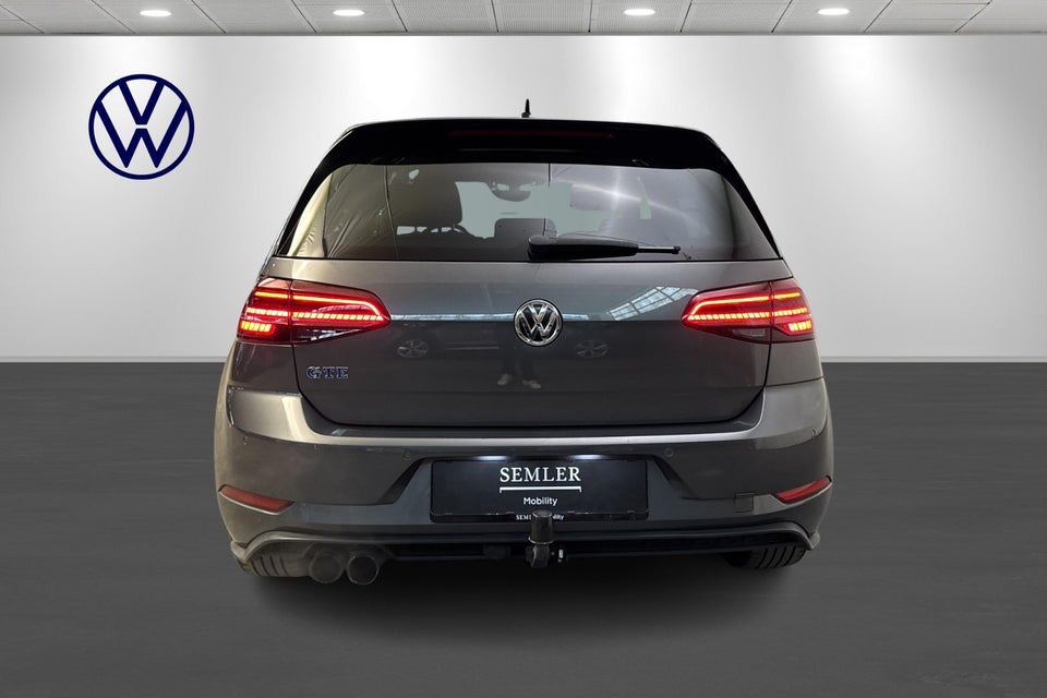 VW Golf VII 1,4 GTE DSG 5d