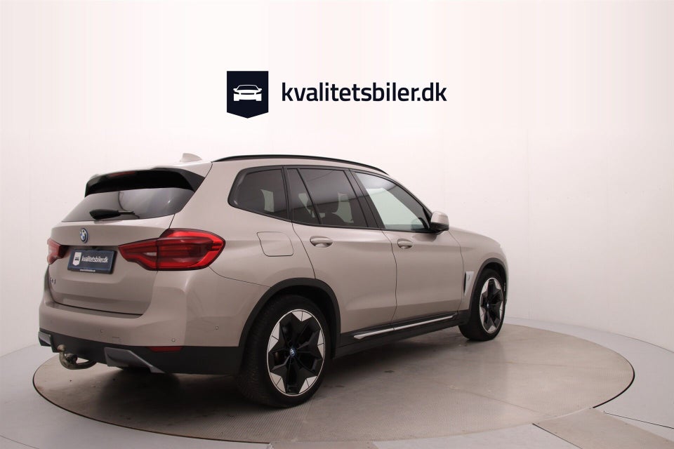 BMW iX3 Charged Plus 5d