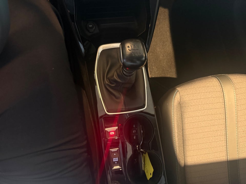 Peugeot 208 1,2 PureTech 100 Platin Sport 5d