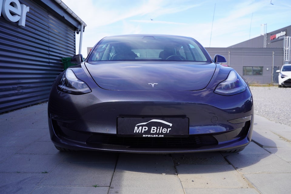 Tesla Model 3 Performance AWD 4d