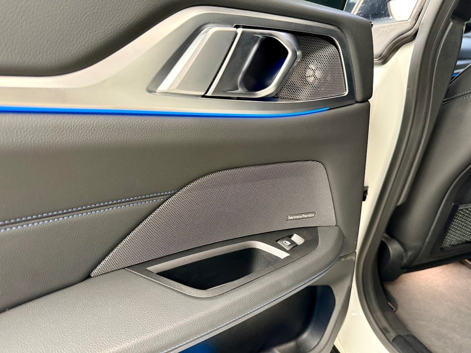 BMW i4 eDrive40 Fully Charged M-Sport 5d