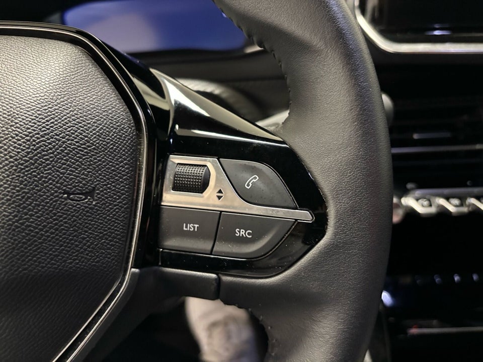 Peugeot e-2008 54 Allure 5d