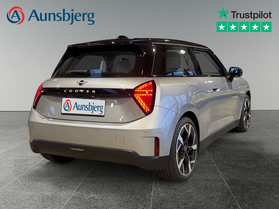 MINI Cooper E Classic Trim S 3d