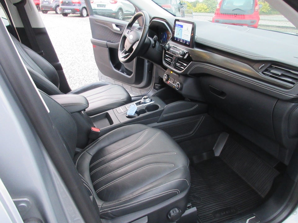 Ford Kuga 2,5 PHEV Vignale CVT 5d