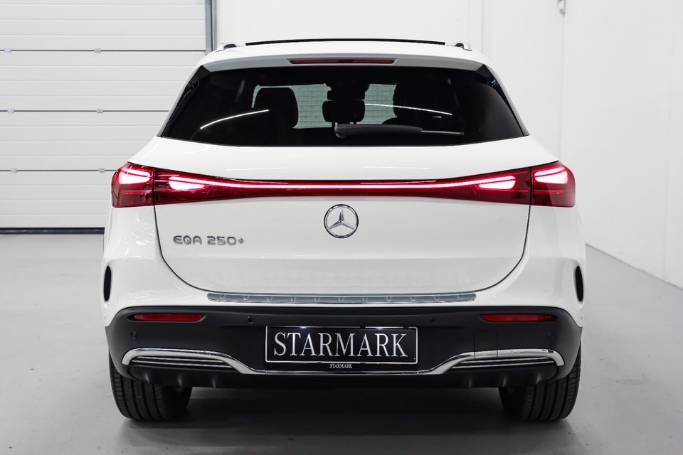 Mercedes EQA250+ AMG Advance 5d