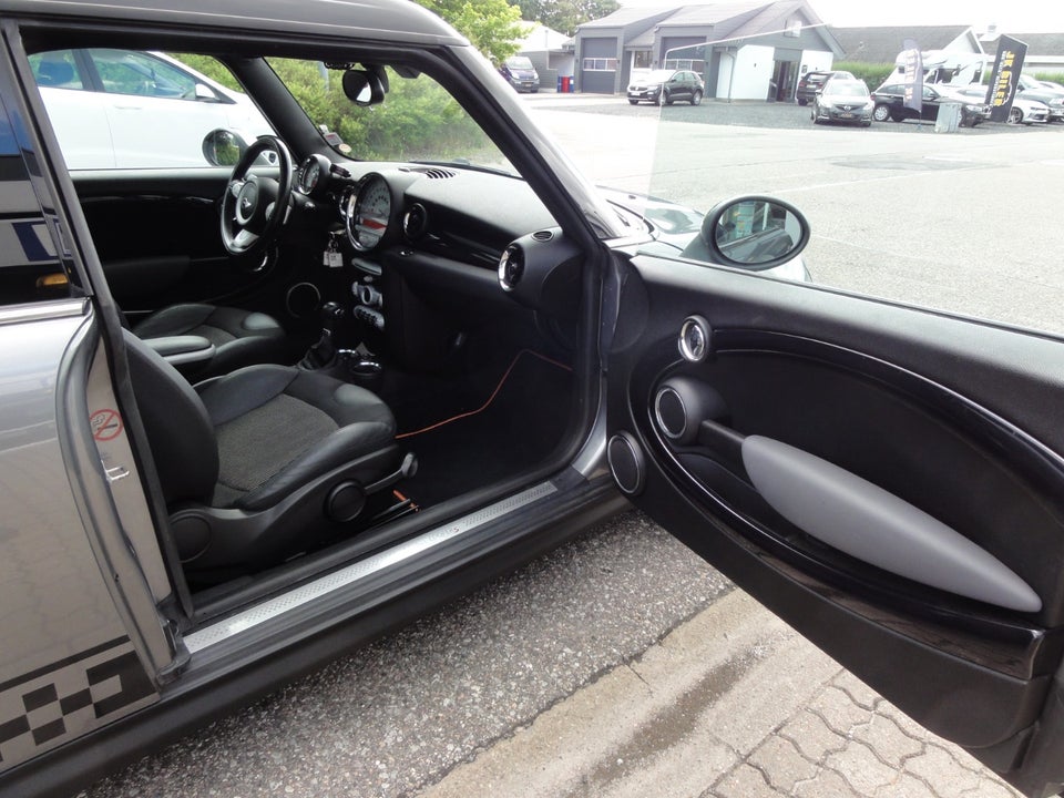 MINI Cooper S 1,6 aut. 3d