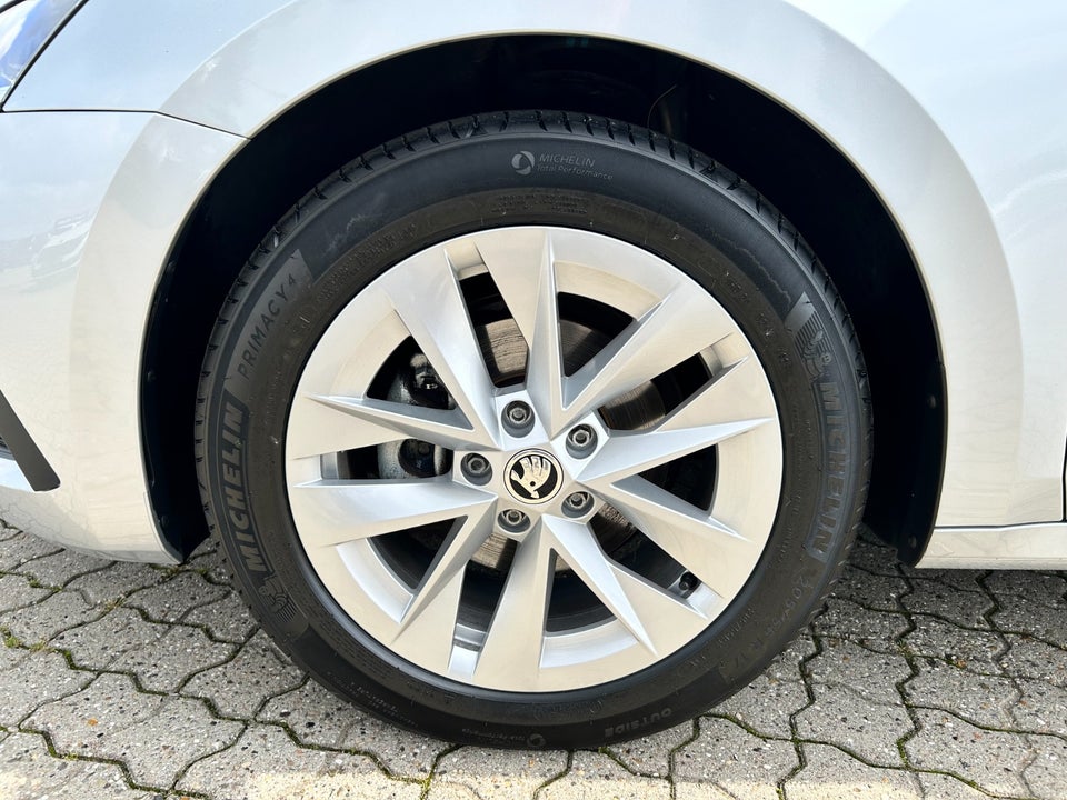 Skoda Octavia 1,5 eTSi 150 Style Combi DSG 5d