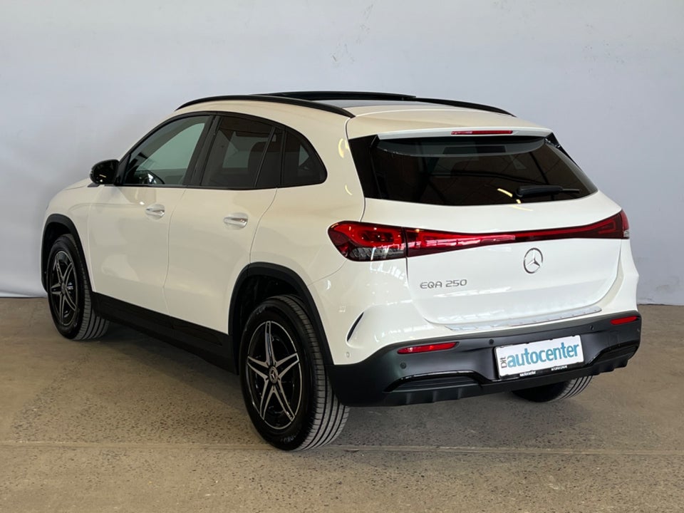 Mercedes EQA250 AMG Line 5d