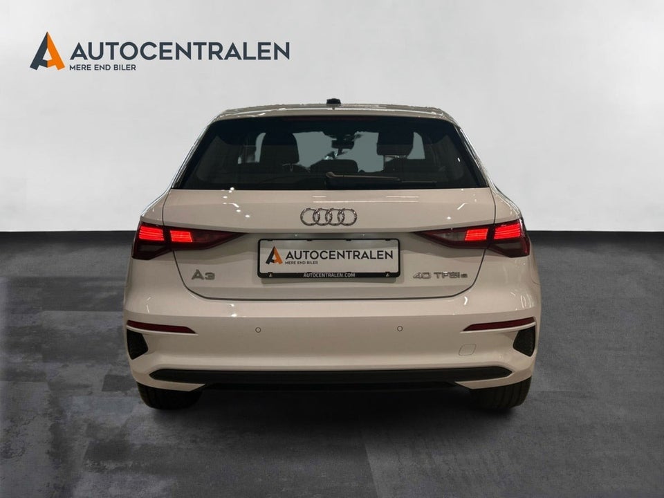 Audi A3 40 TFSi e Sportback S-tr. 5d