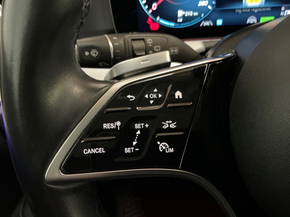 Mercedes E300 de 2,0 stc. aut. 4Matic 5d