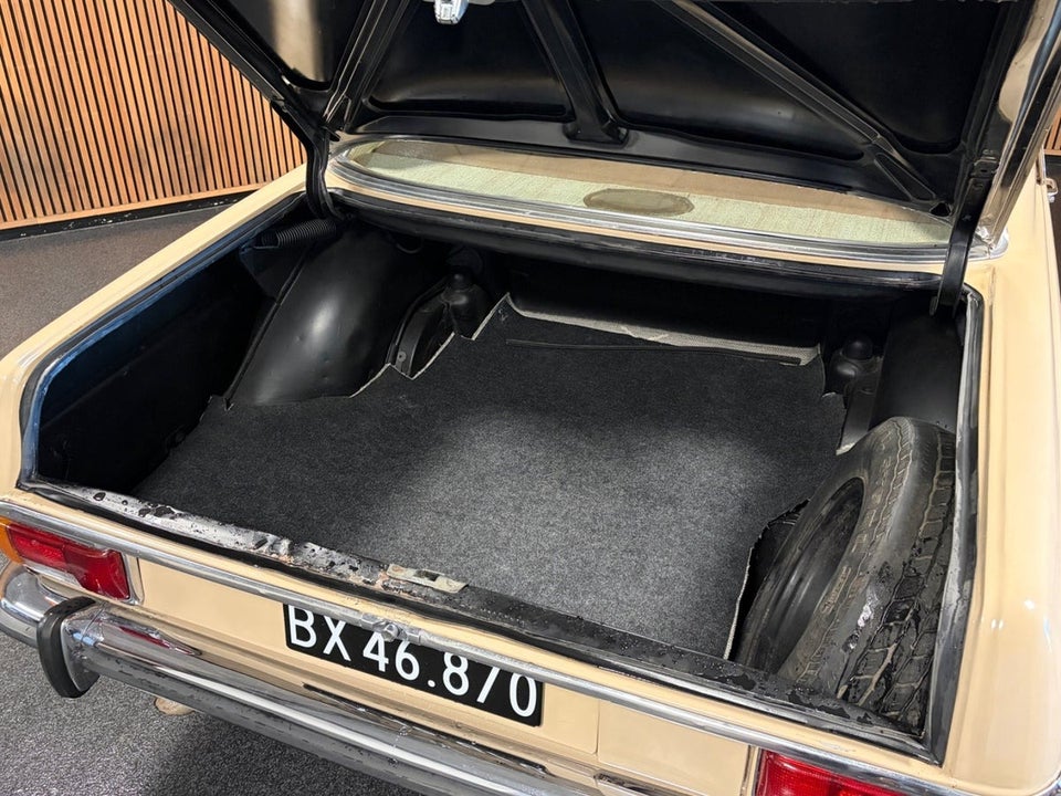 Mercedes 250 CE 2,5 Coupé aut. 2d