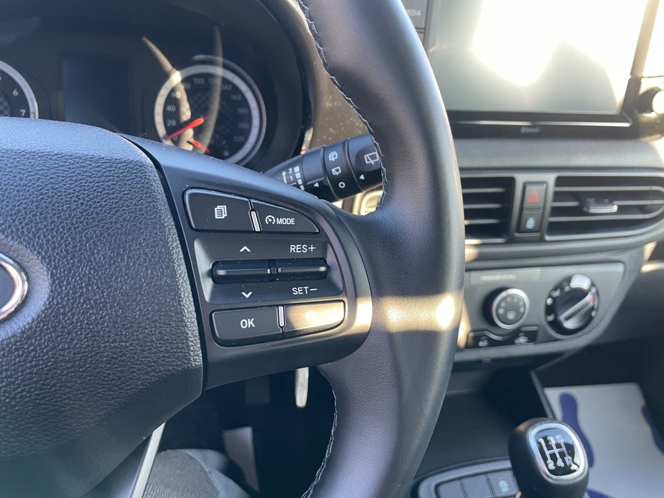 Hyundai i10 1,0 MPi Essential 5d