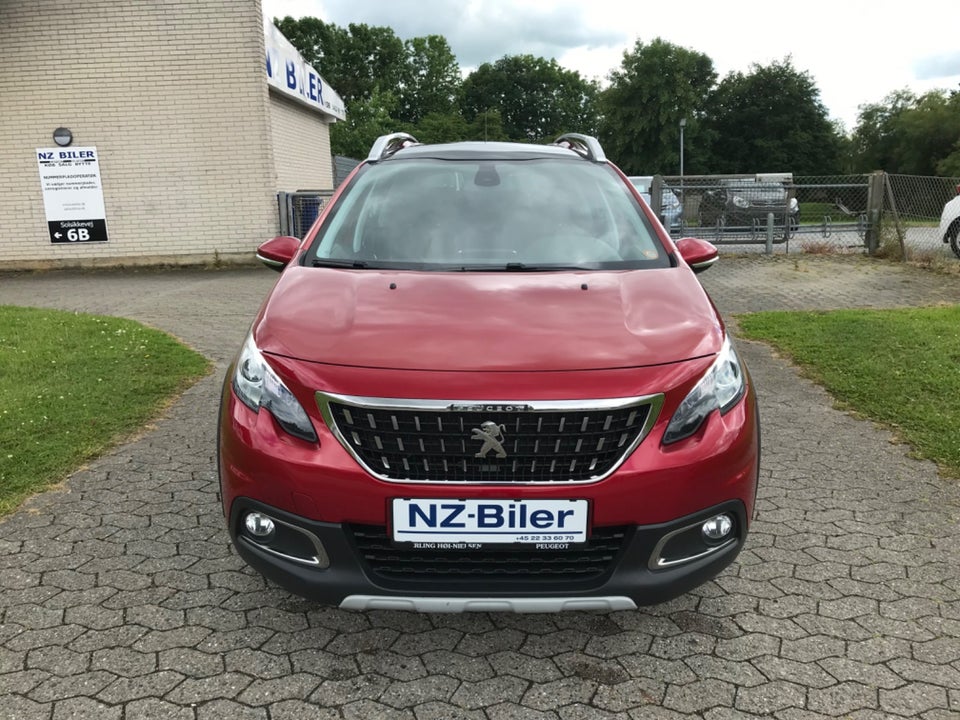 Peugeot 2008 1,5 BlueHDi 100 Prestige Sky 5d