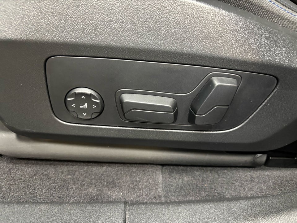 BMW iX2 eDrive20 M-Sport 5d