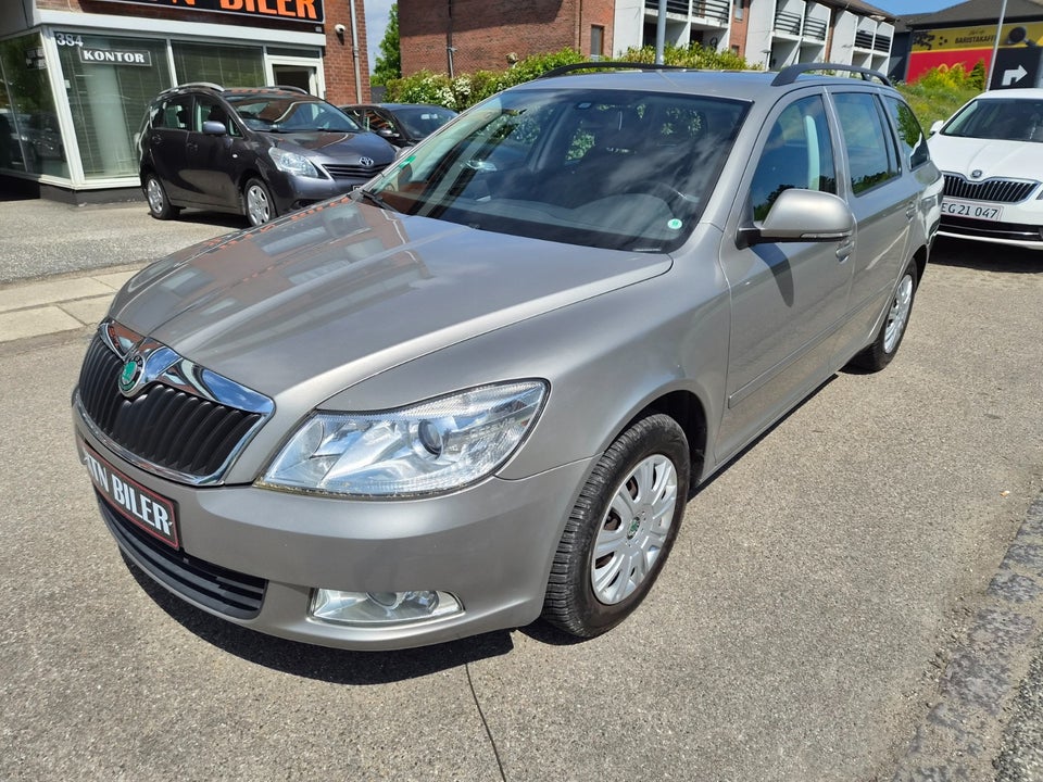 Skoda Octavia 1,4 TSi 122 Ambiente Combi GreenTec 5d