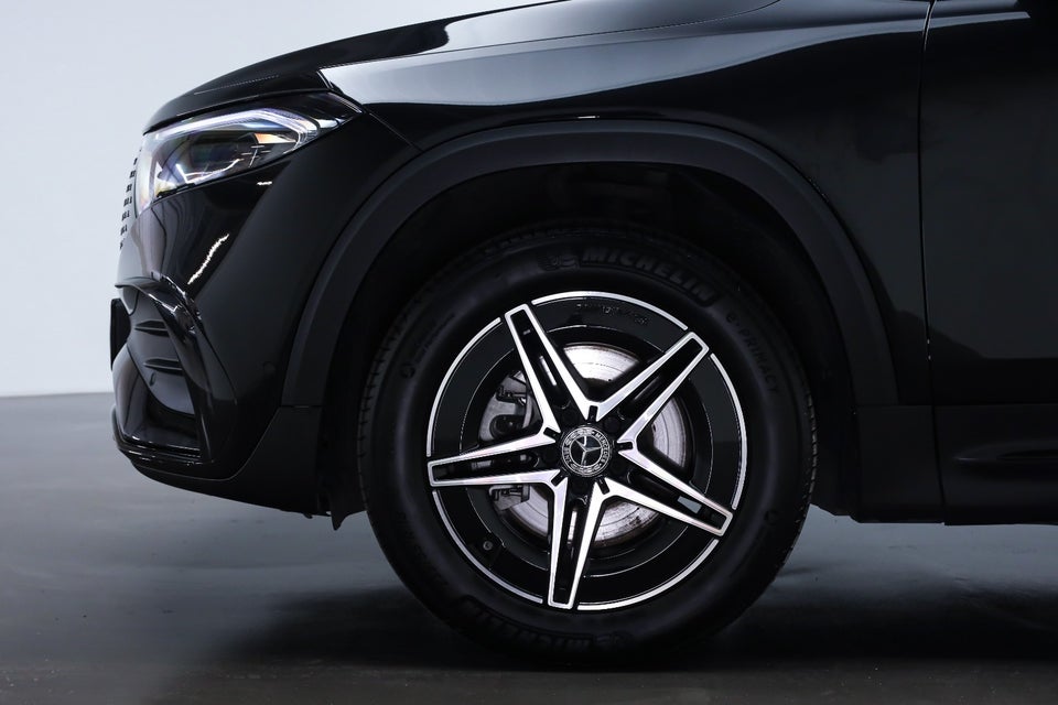 Mercedes EQB250+ AMG Advance 5d