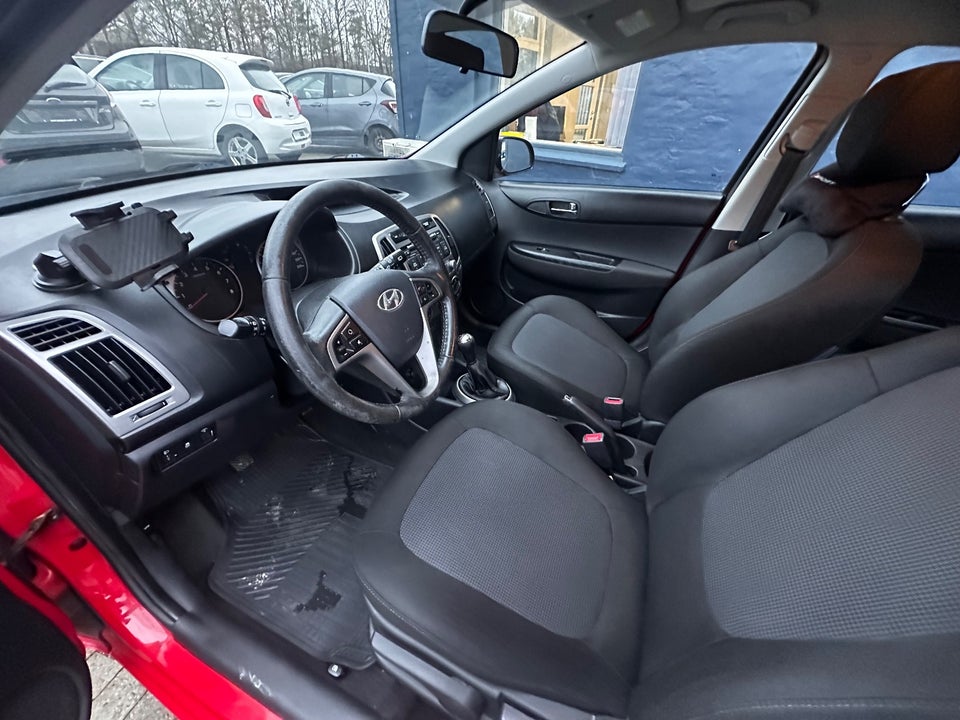 Hyundai i20 1,25 Classic 5d