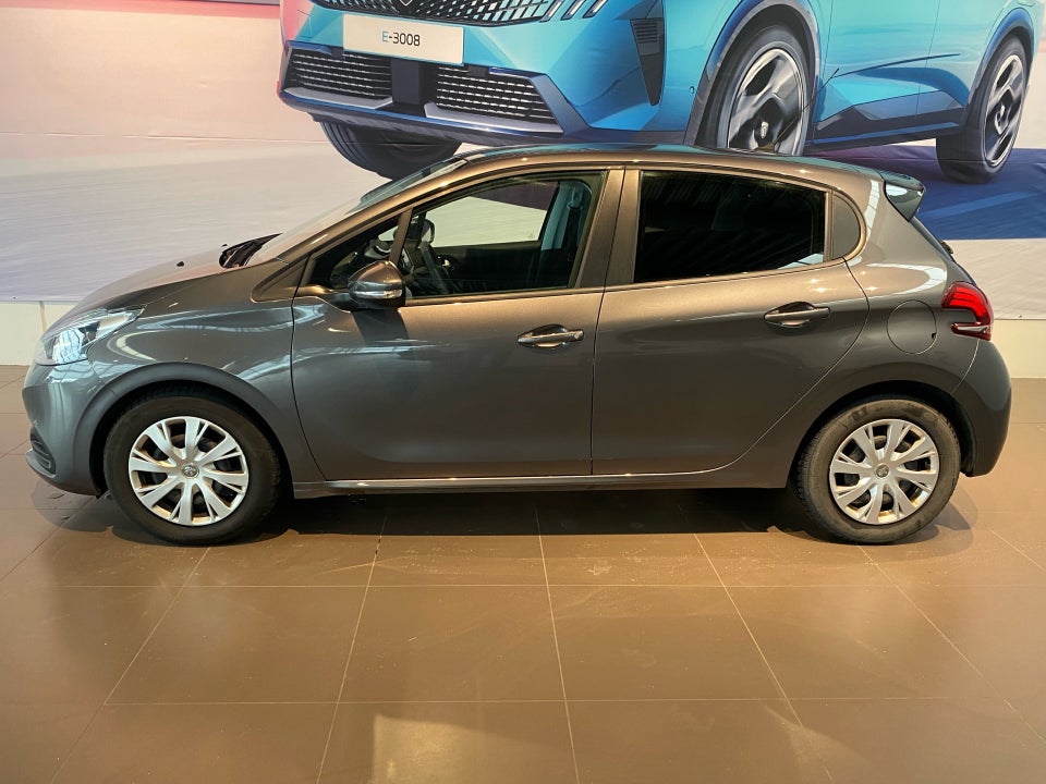 Peugeot 208 1,6 BlueHDi 100 Envy 5d