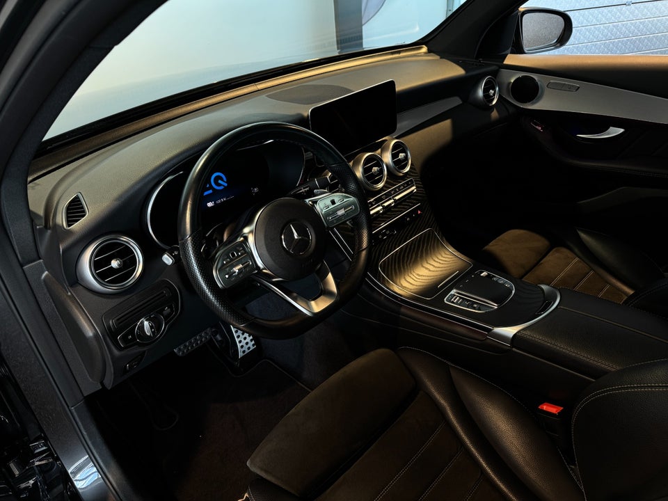 Mercedes GLC300 de 2,0 aut. 4Matic 5d