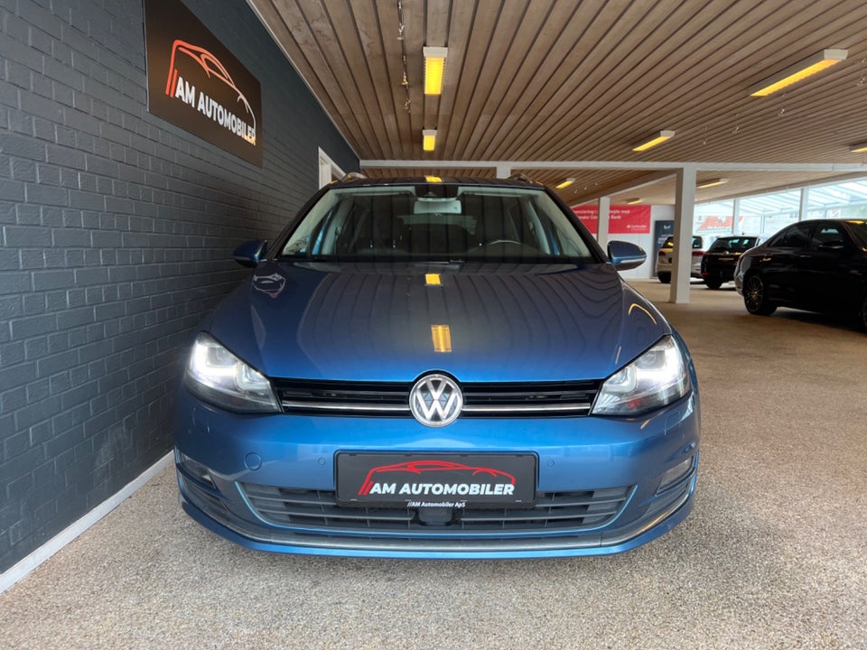 VW Golf VII 2,0 TDi 150 Lounge Variant DSG 5d