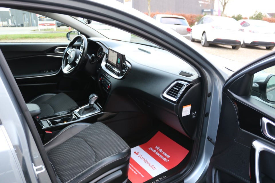 Kia XCeed 1,6 PHEV Upgrade DCT 5d