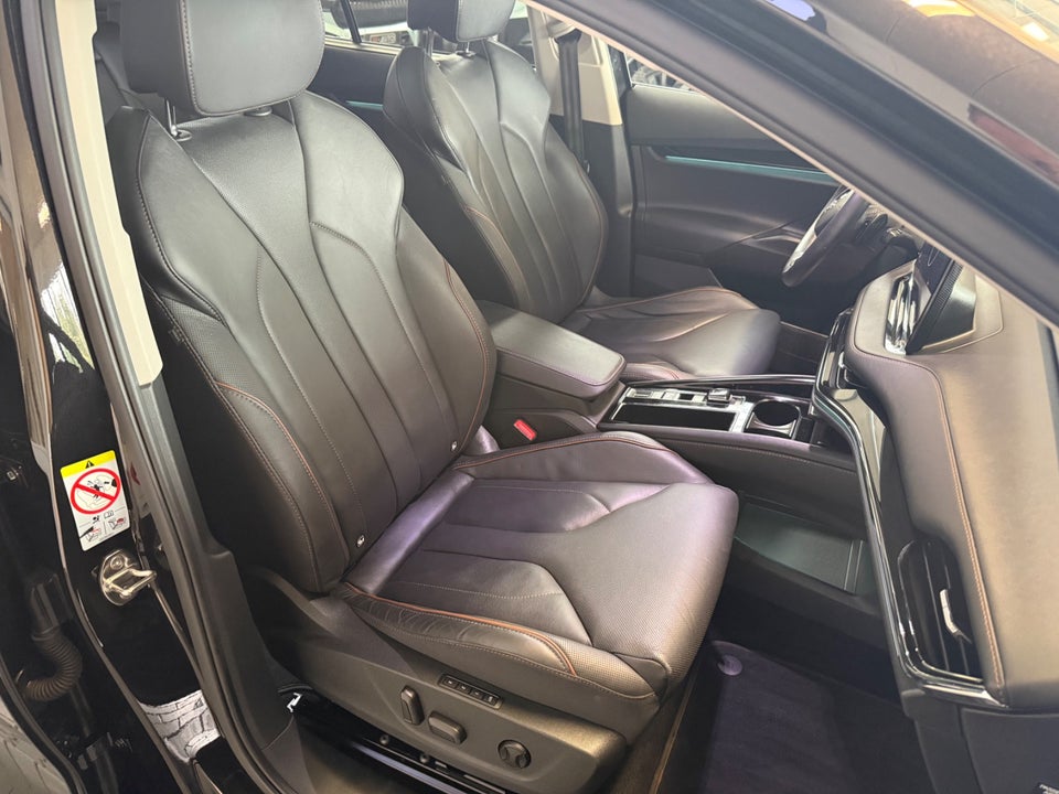 Skoda Enyaq 80 iV Suite 5d