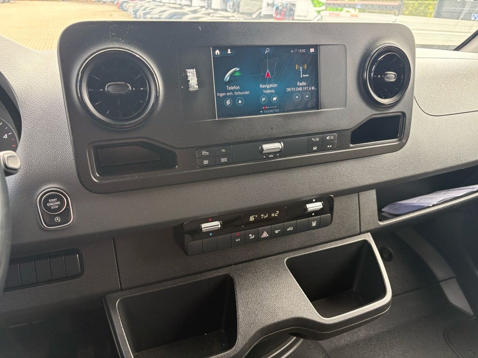 Mercedes Sprinter 316 2,2 CDi A2 Kassevogn aut. RWD