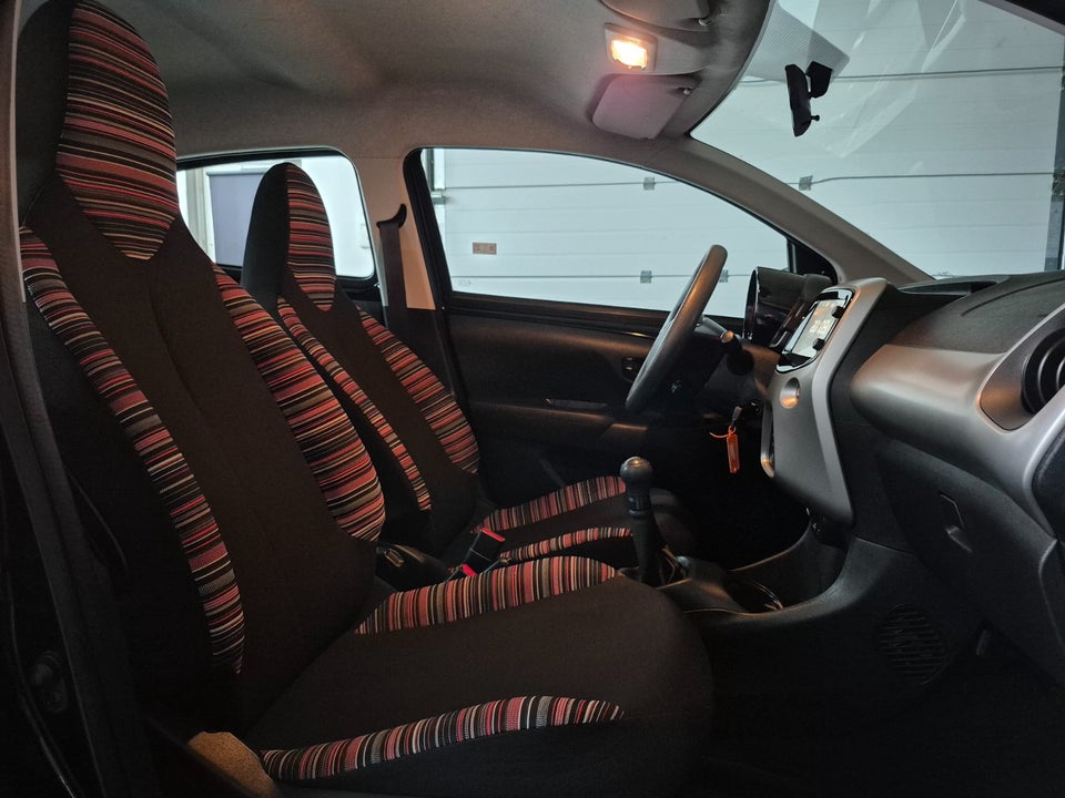 Citroën C1 1,2 PureTech Feel 5d